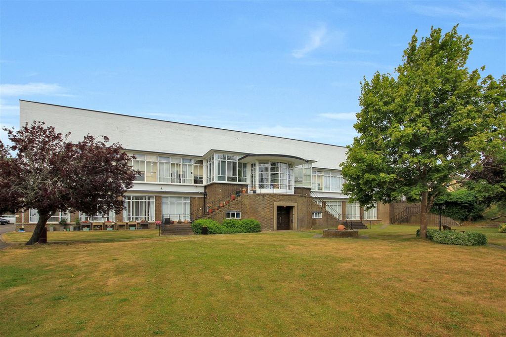 Property photo 1 of 15 Front.Jpg