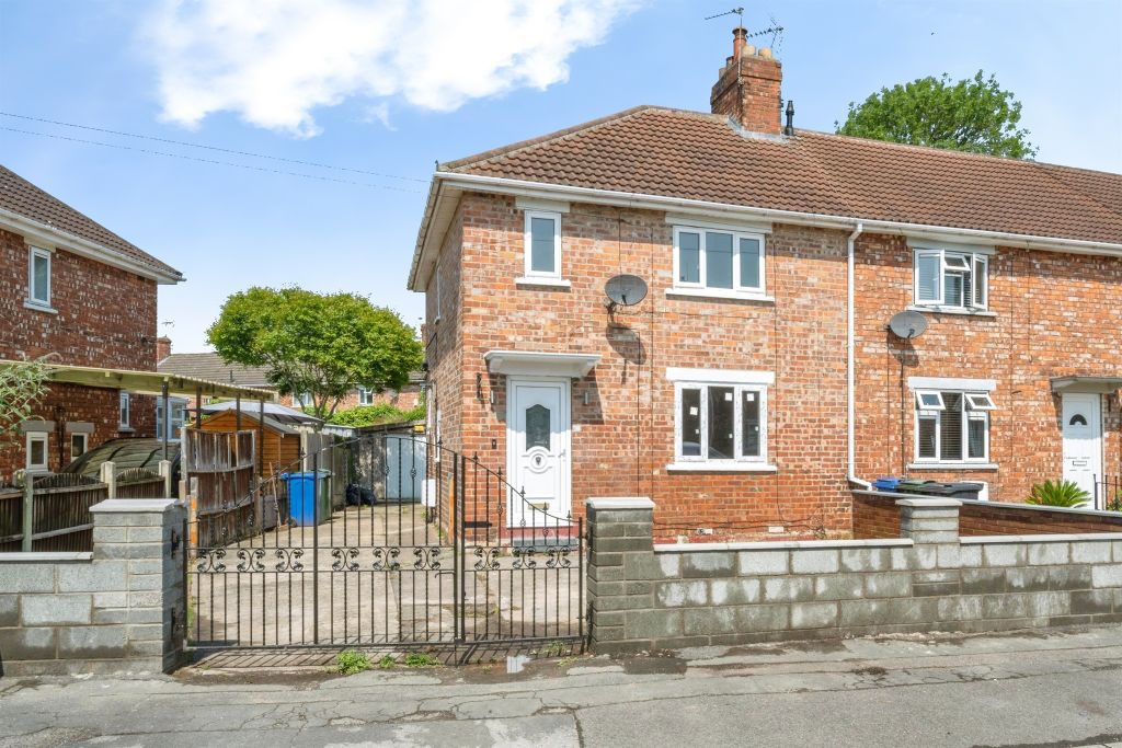 Property photo 1 of 15