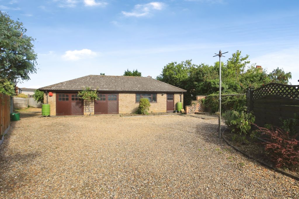Property photo 2 of 24