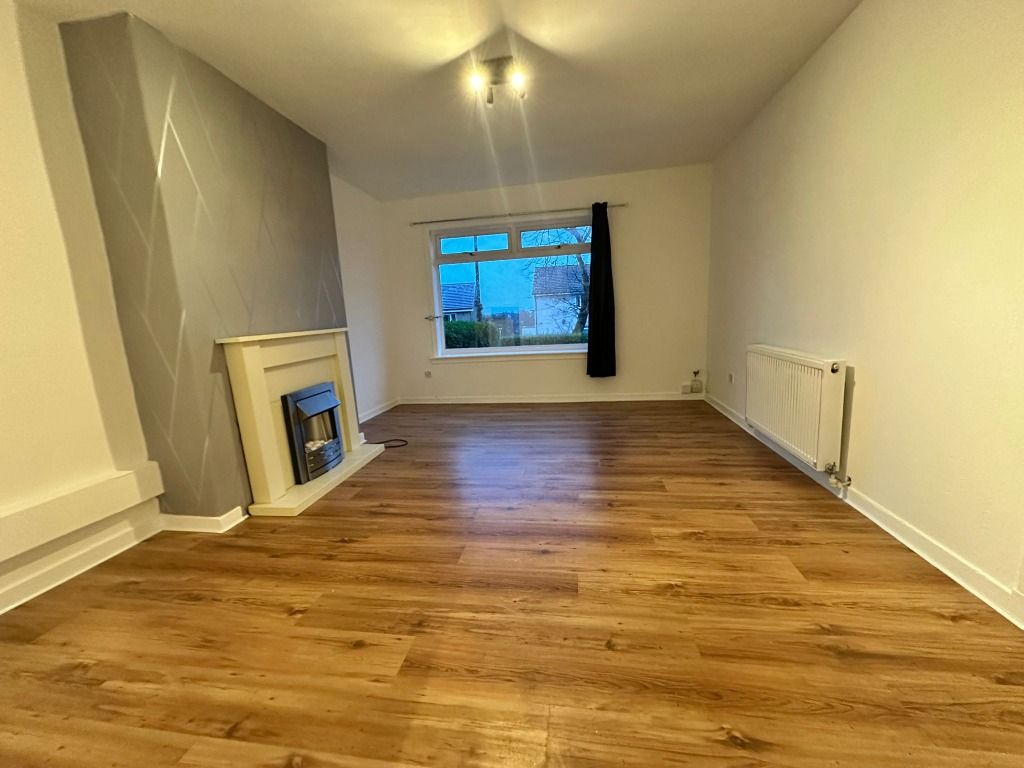 Property photo 3 of 9 Photo 3