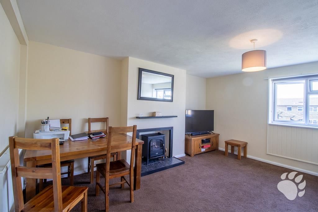 Property photo 3 of 13 Lounge/Diner