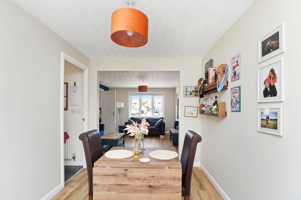 Property photo 3 of 16 Property Image 3