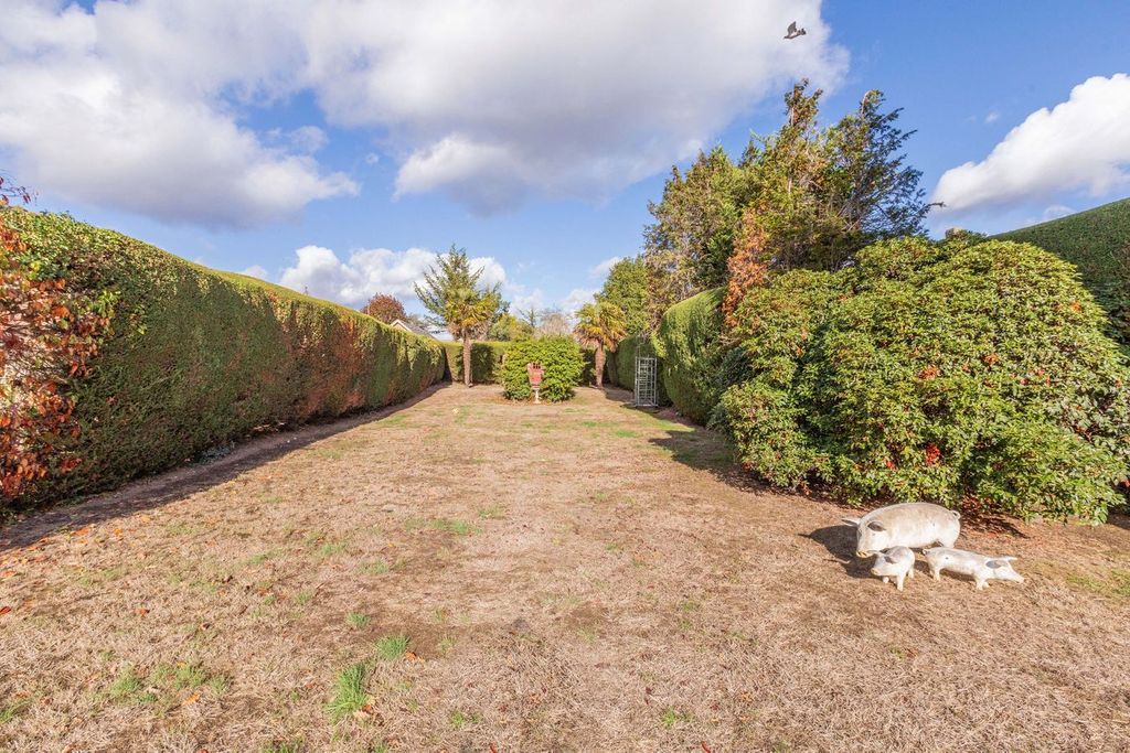 Property photo 3 of 18