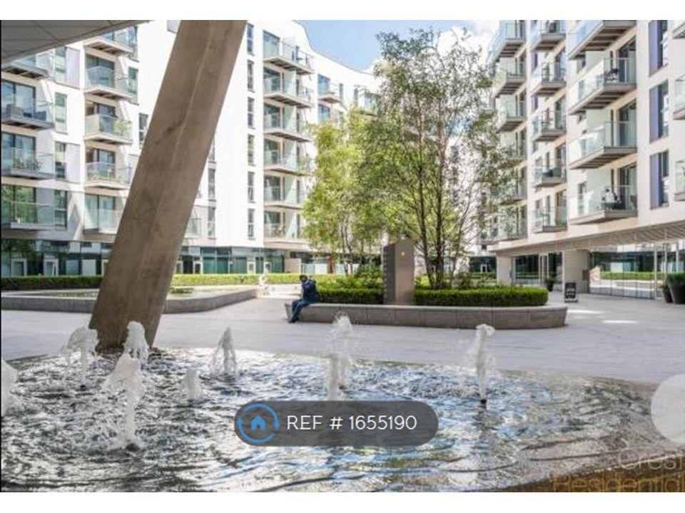 Property photo 3 of 11 Outside Water Feature