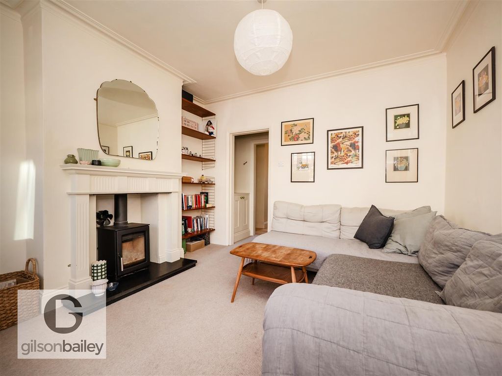 Property photo 3 of 34 62Vincentroad-13.Jpg