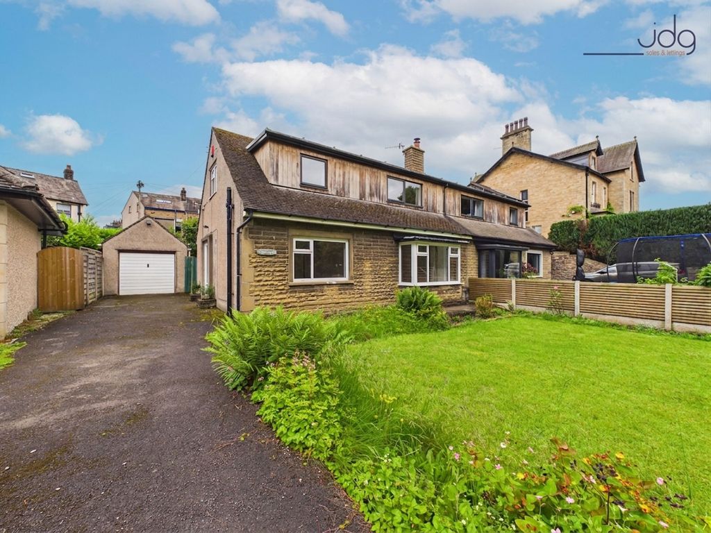 Property photo 1 of 17 Welcome To Wingates Westbourne Drive