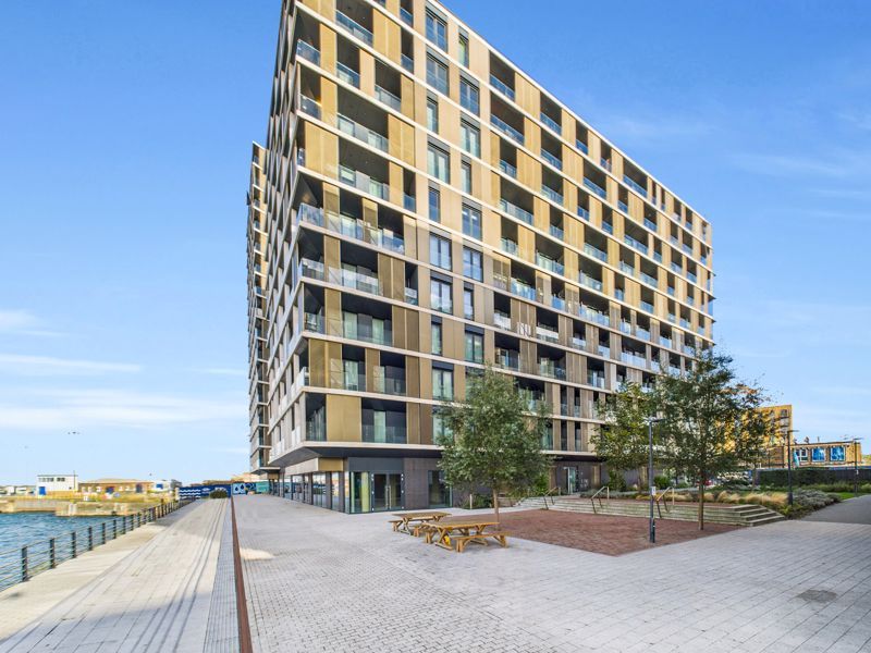 Property photo 1 of 11 Photo 11