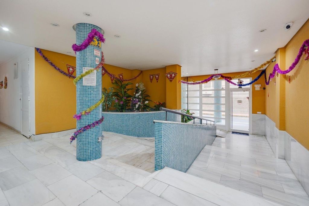 Property photo 3 of 50