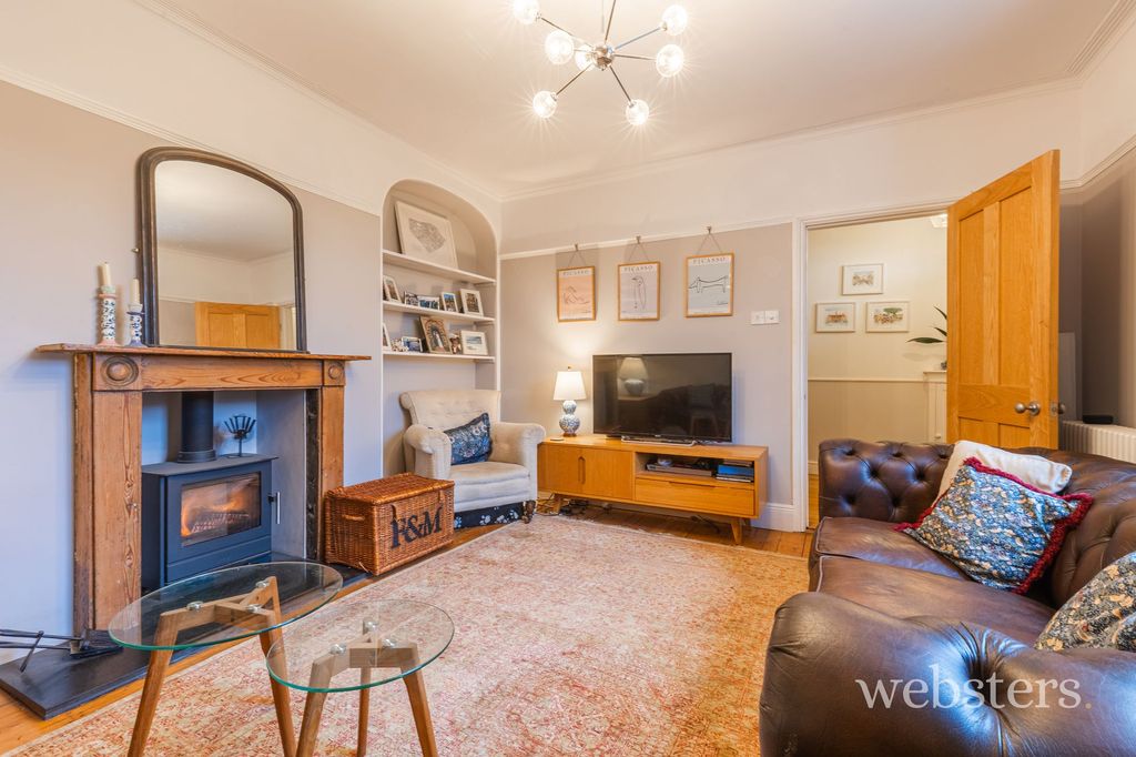 Property photo 3 of 29