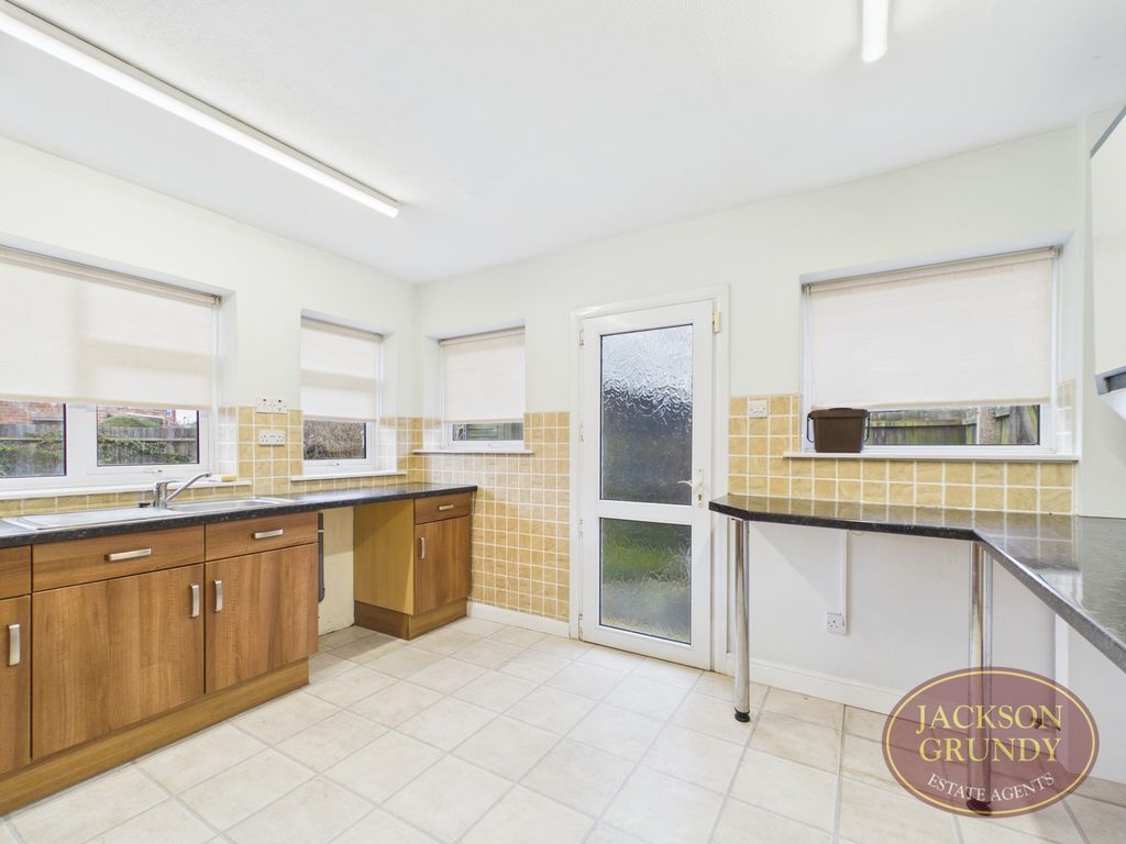 Property photo 3 of 10 Debdale Road