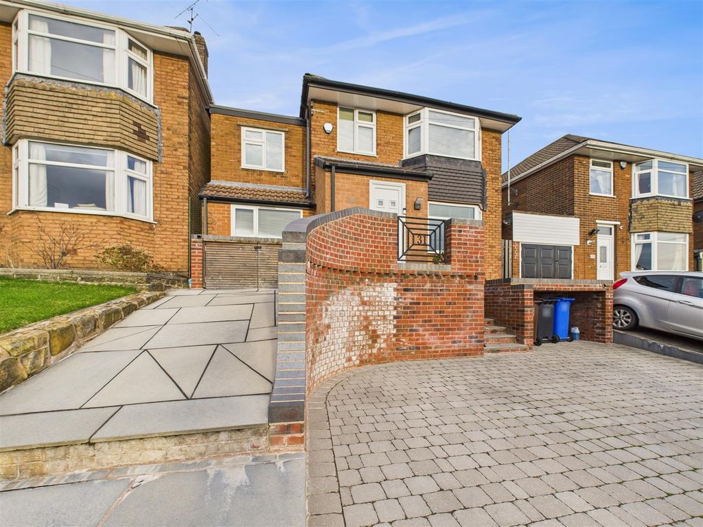 Property photo 1 of 23 Cam05207G0-Pr0076-Still034.Jpg