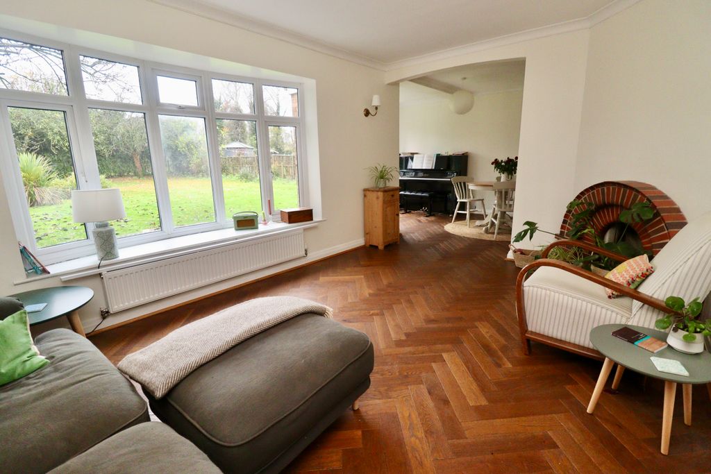 Property photo 2 of 16 Img_4915