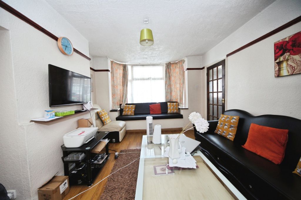 Property photo 3 of 13