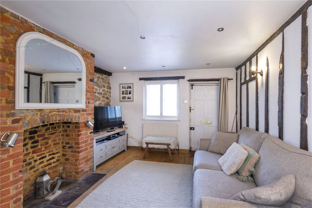 Property photo 3 of 16 Picture No. 03