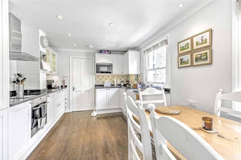 Property photo 2 of 16 Kitchen