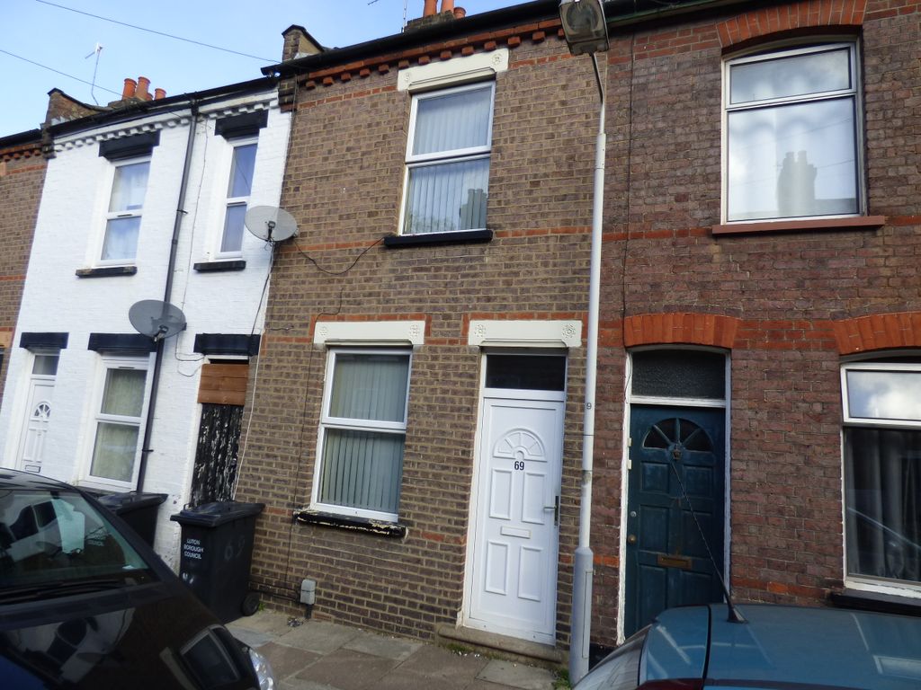 Property photo 1 of 9