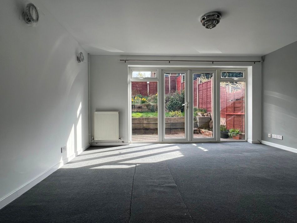 Property photo 3 of 10 Img_3427