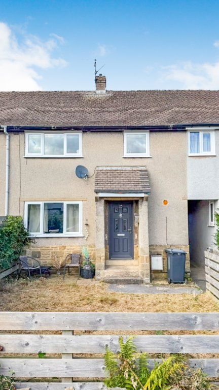Property photo 1 of 15 25 Green Lane