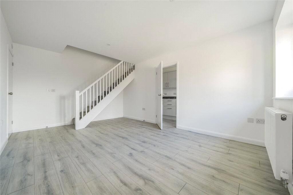 Property photo 2 of 11 Picture No. 08