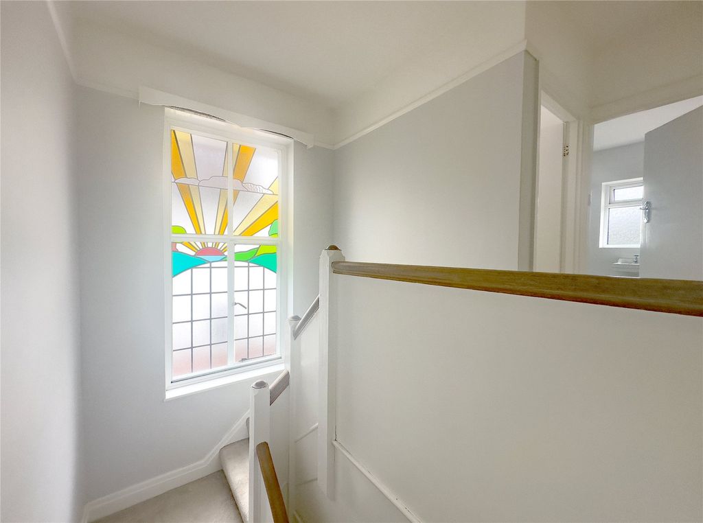 Property photo 3 of 12 Landing/Stairs
