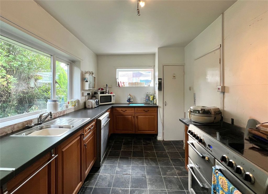 Property photo 3 of 8 Picture No. 04