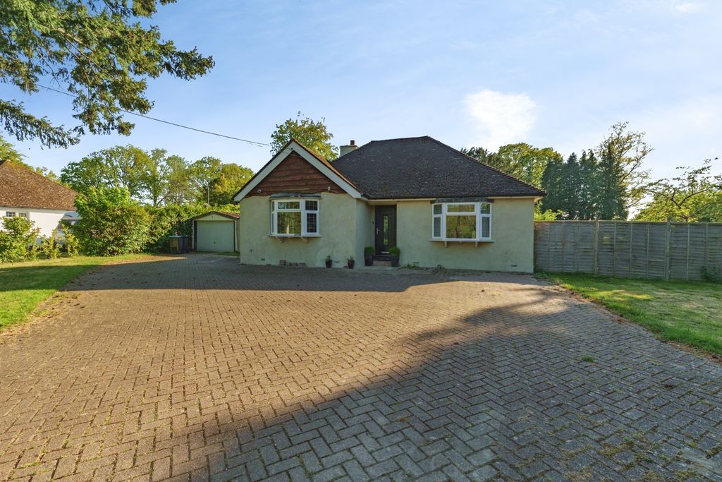 Property photo 1 of 18 Front