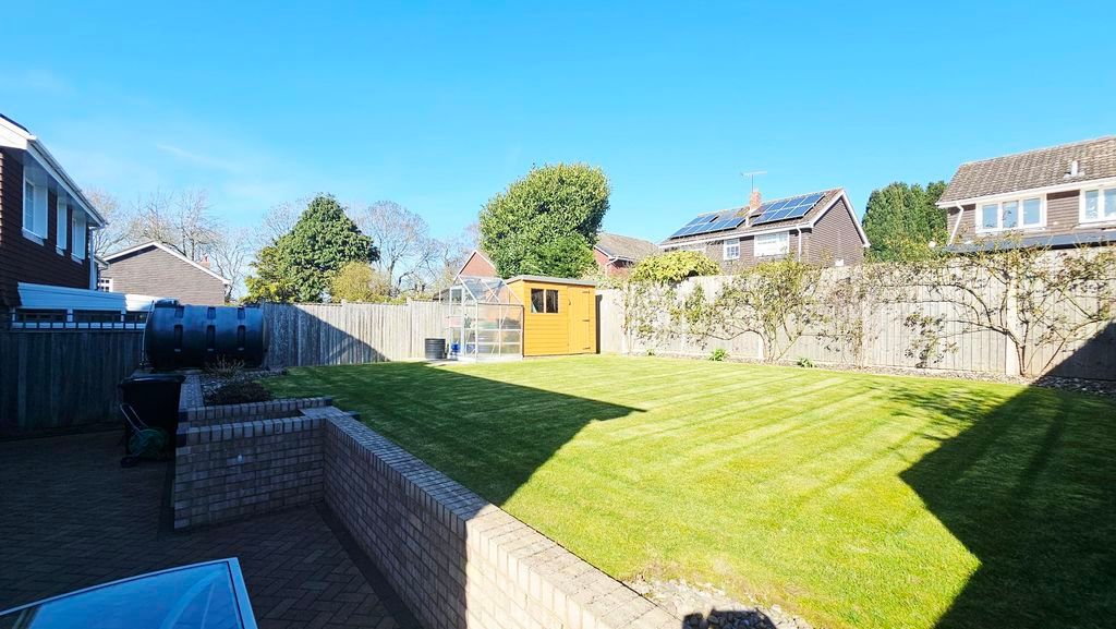 Property photo 2 of 25 Photo 6