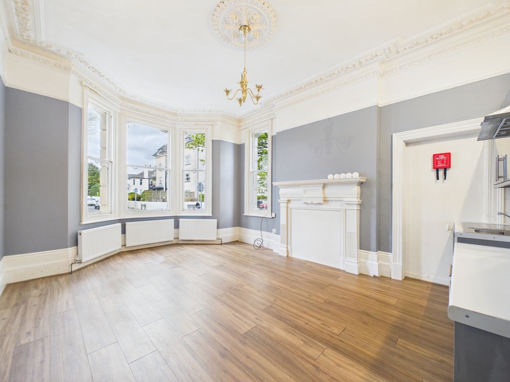 Property photo 1 of 4 Cam04938G0-Pr0496-Still001