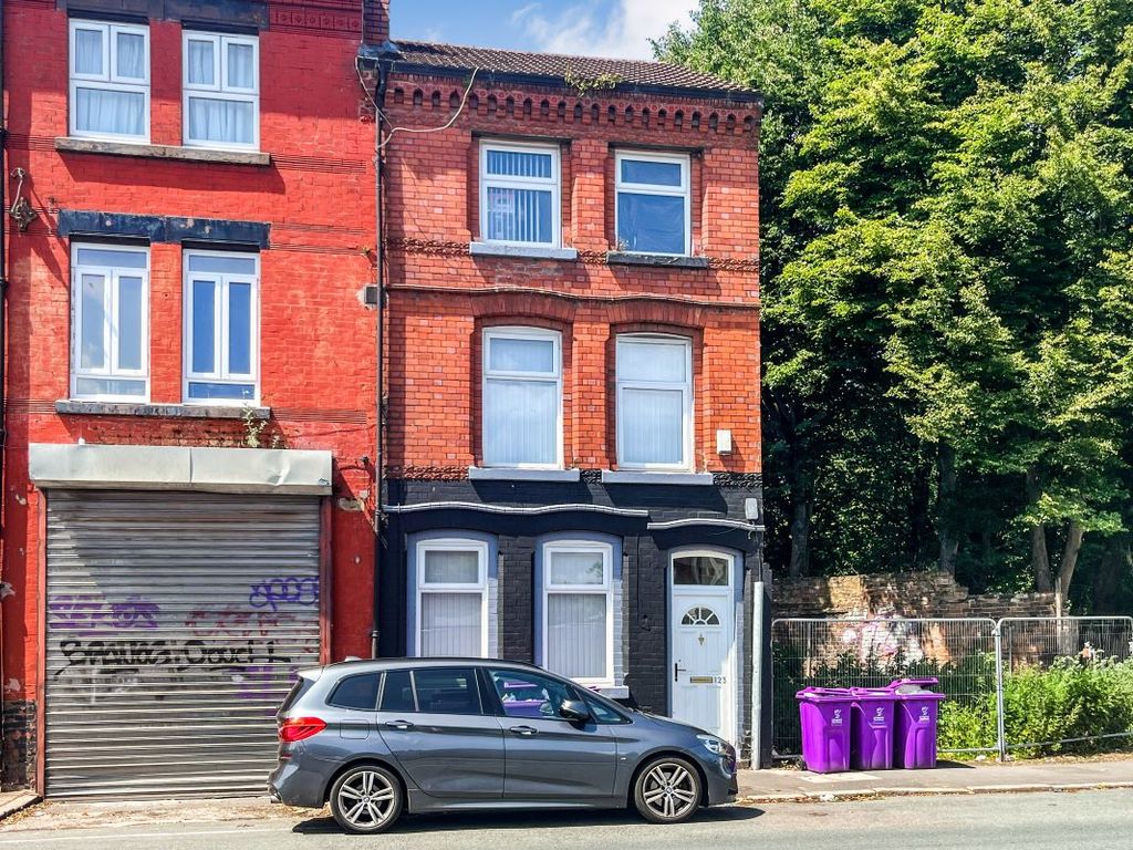 Property photo 3 of 3