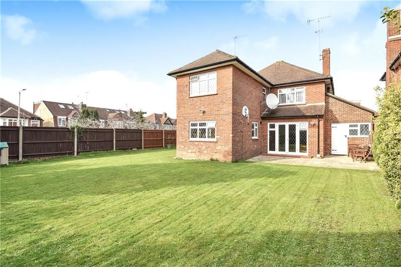 Property photo 2 of 11