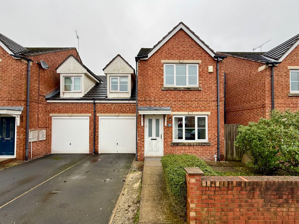 Property photo 1 of 9 External