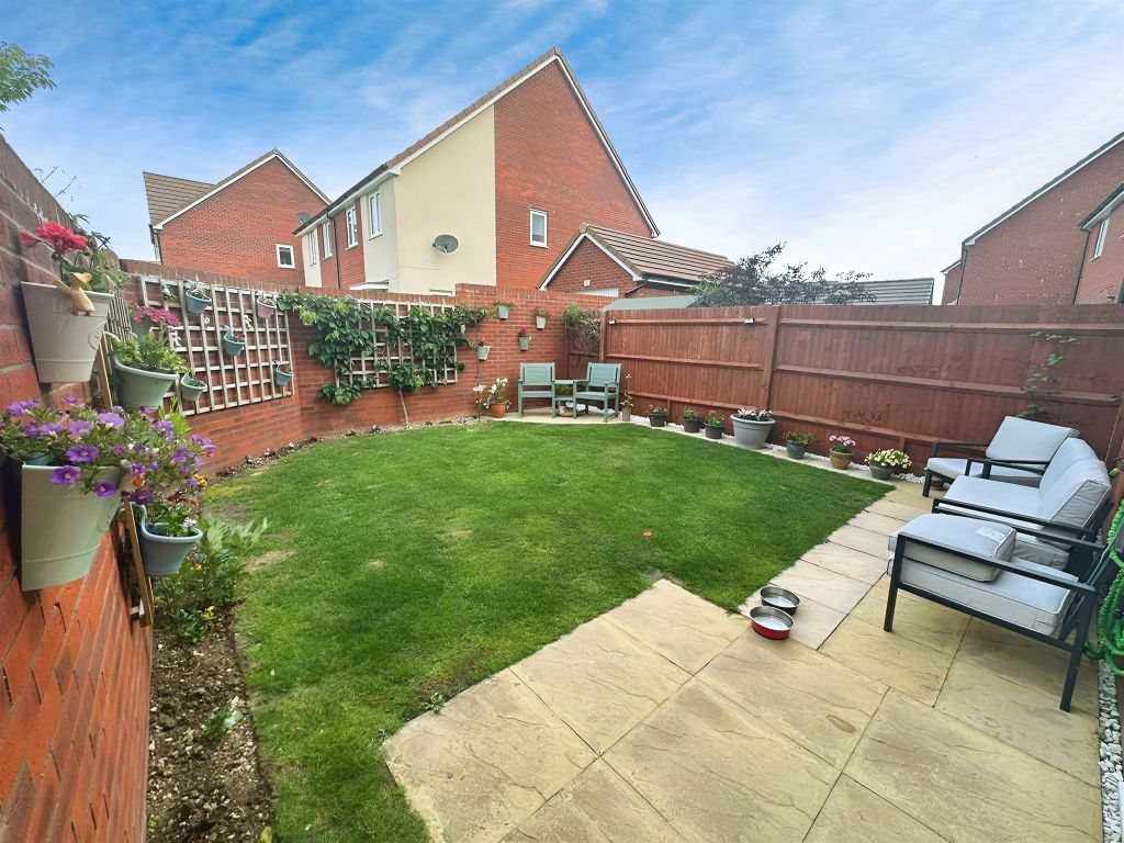 Property photo 2 of 15