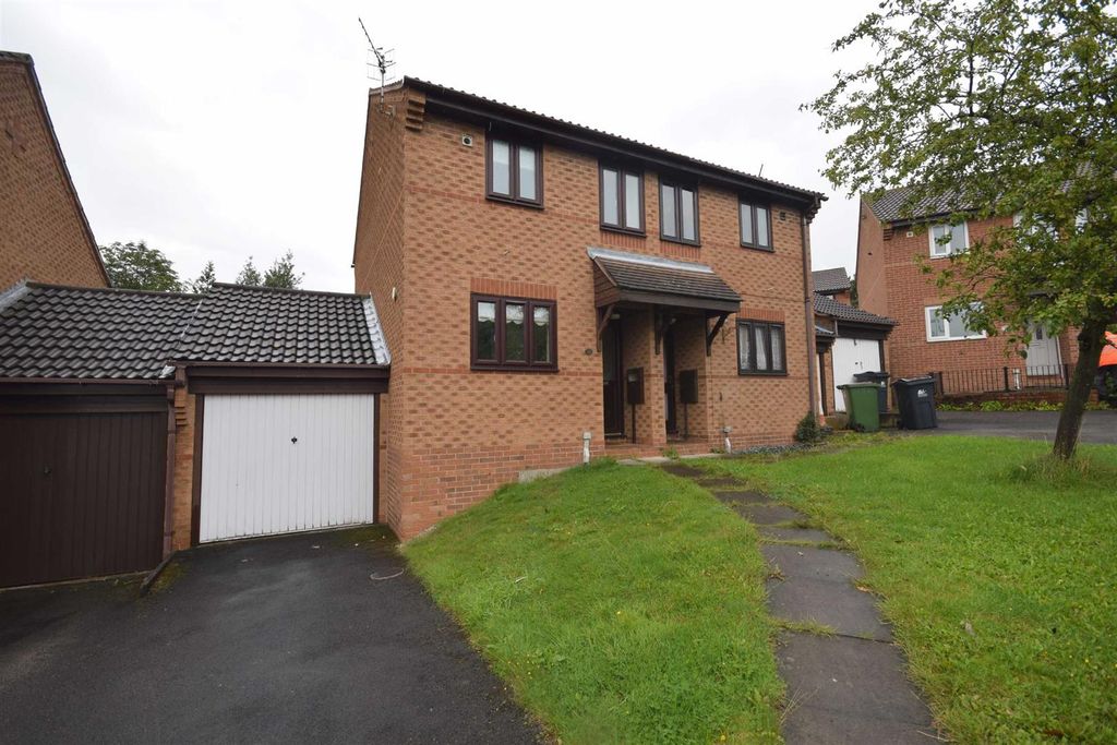 Property photo 1 of 8