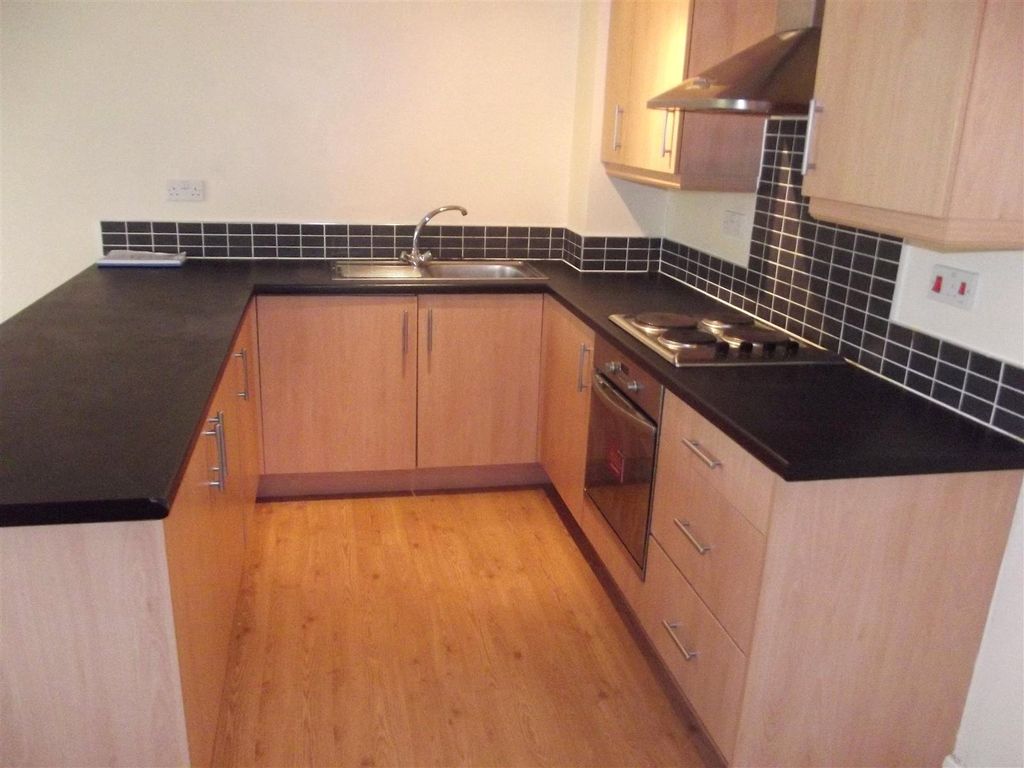 Property photo 3 of 5 Breakfast Kitchen