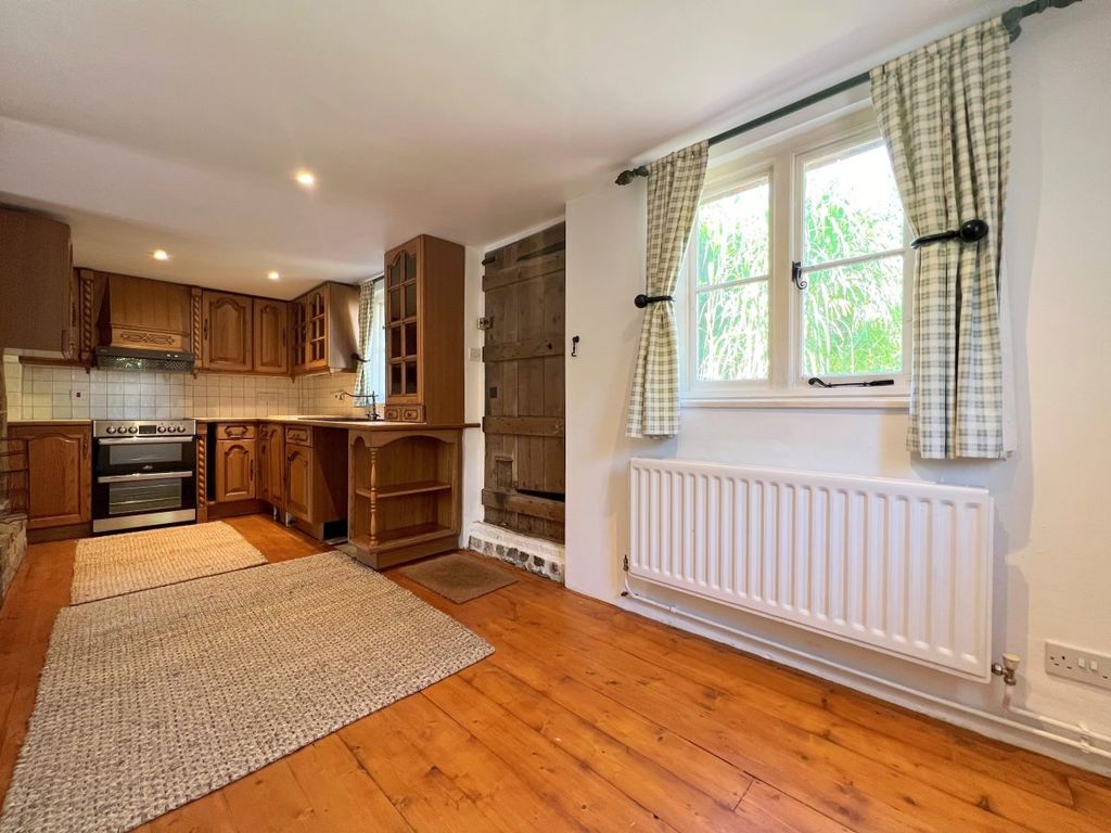 Property photo 3 of 14 Gallery