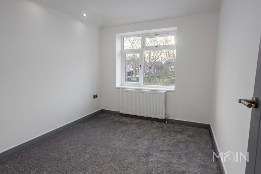 Additional image 13 of 6 bed semi-detached house for saleLeicester Road, Wigston LE18