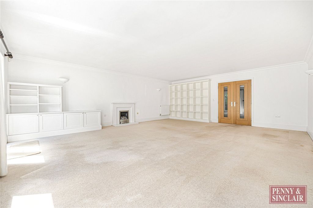 Property photo 3 of 13 Picture No. 25
