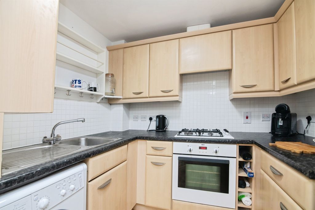 Property photo 2 of 10