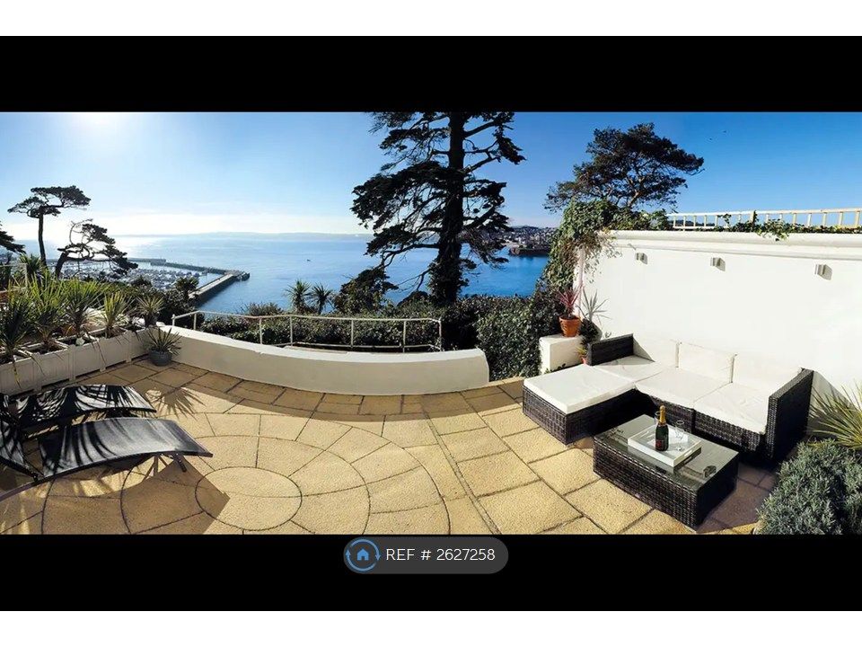 Property photo 1 of 10 Large Terrace With Panoramic Sea Views