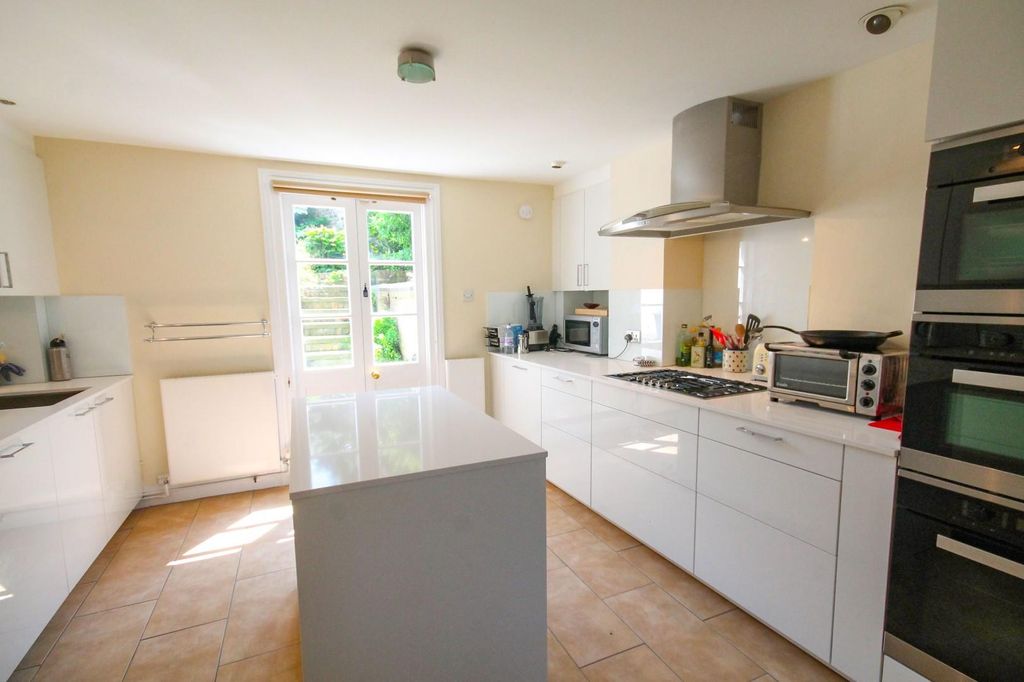 Additional image 4 of 4 bed town house to rentBrunswick Walk, Cambridge CB5