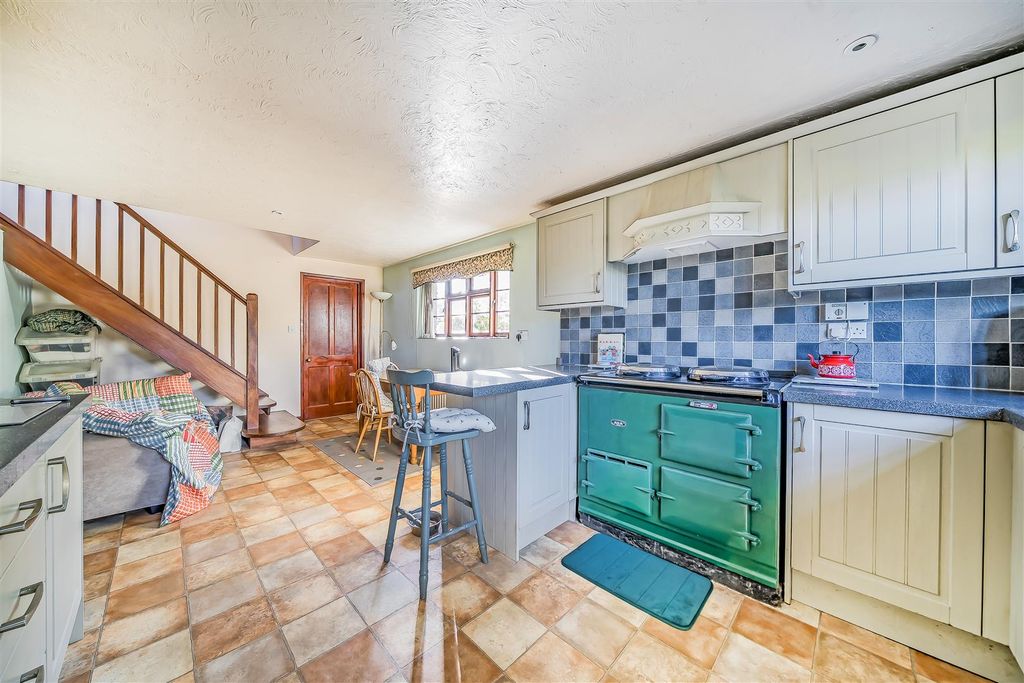 Property photo 3 of 31 1361125-18-68Da4Ffd929d3.Jpg