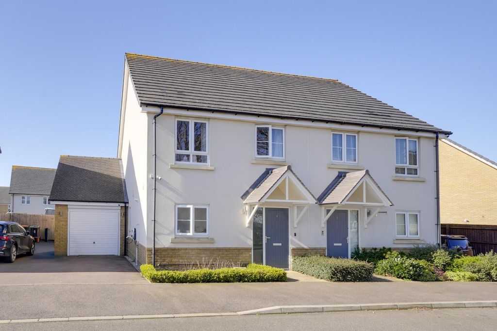 Property photo 1 of 21