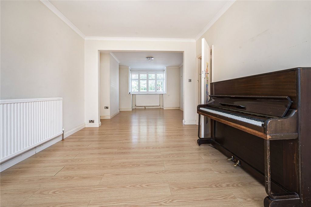 Property photo 3 of 15 Picture No. 3