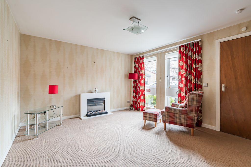 Property photo 2 of 18 Property Image 2