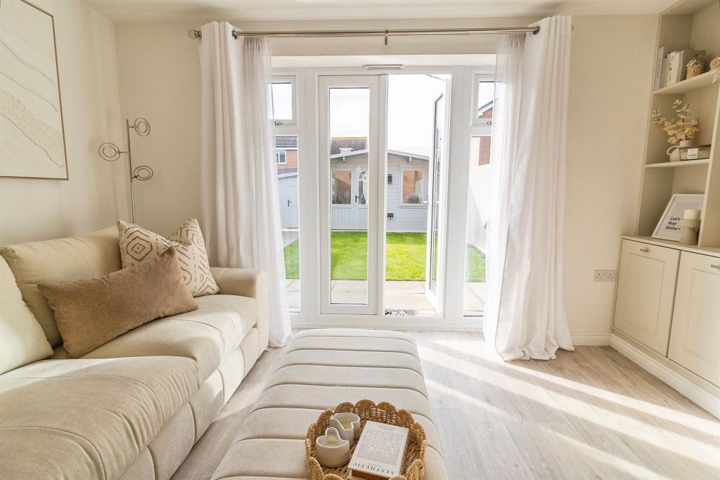 Property photo 2 of 14