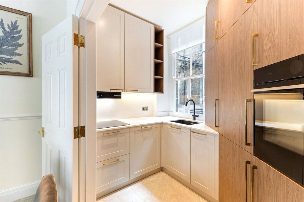 Property photo 2 of 15 Picture No. 09