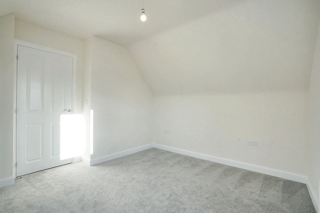 Additional image 18 of 4 bed detached house to rentHedger Grove, Upper Lighthorne, Leamington Spa, Warwickshire CV33