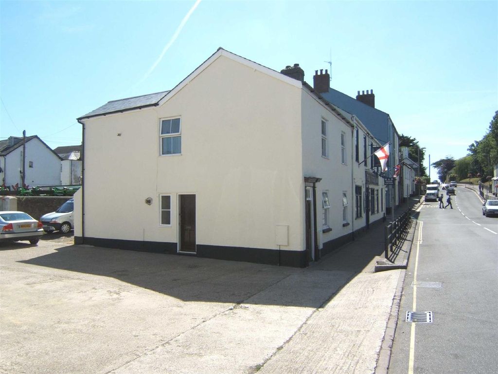 Property photo 2 of 7