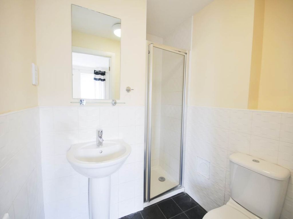 Property photo 3 of 3 Ensuite