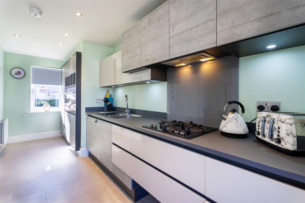 Property photo 3 of 30 10Tyndrum-06.Jpg